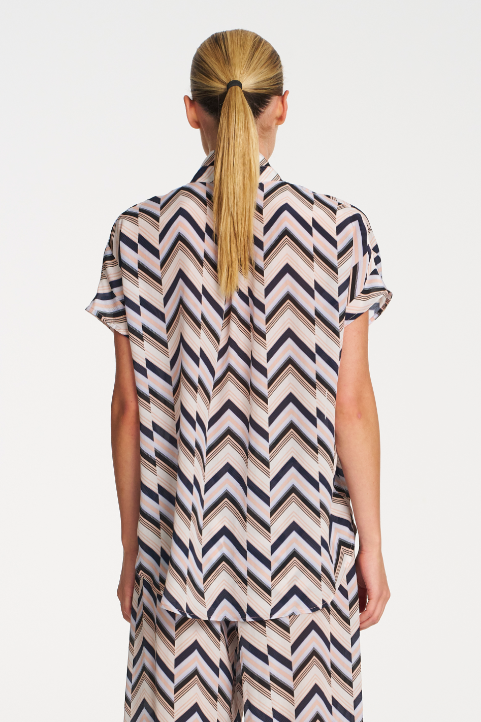 Mela Purdie Tab Stand Shell in Pleat Print Silk