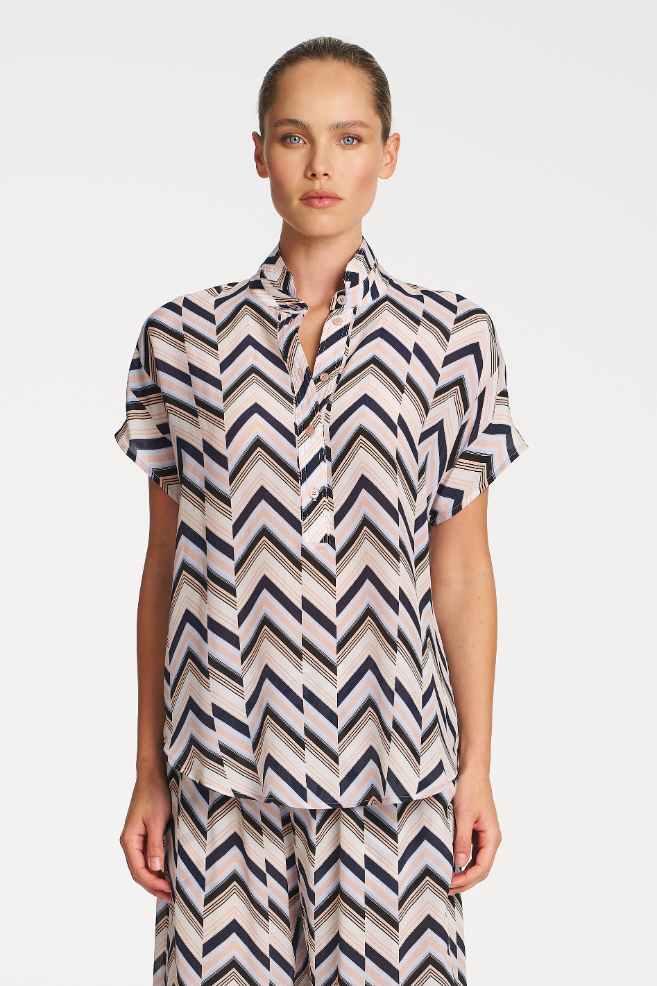 Mela Purdie Tab Stand Shell in Pleat Print Silk