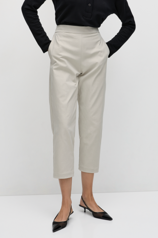 Mela Purdie Tapered Flat Pant | Gravitene | Stone