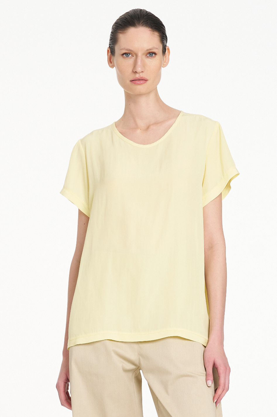 Mela Purdie Travel T in Lemon Mache