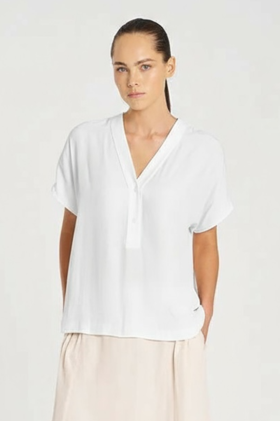 Mela Purdie Wedge Tab Shell in Mache White