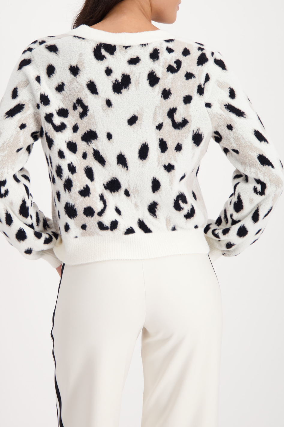 Monari Fluffy Cardigan in Leopard