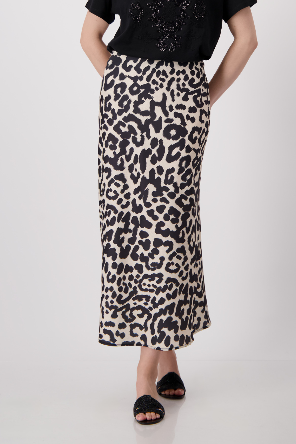Monari Print Satin Midi Skirt in Leo Allover Print