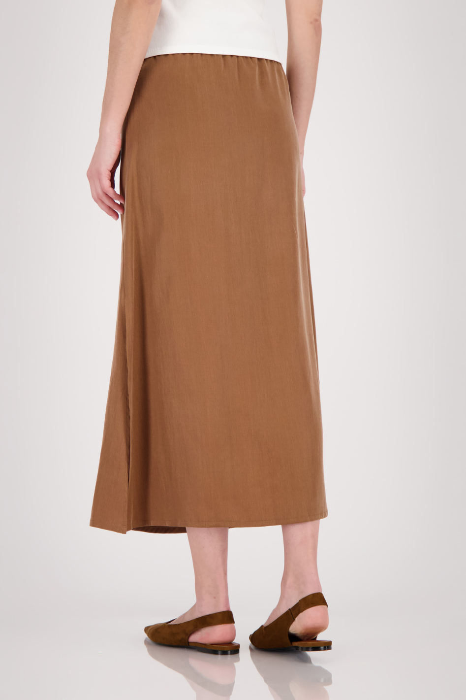 Monari Skirt with Side Split in Mocca