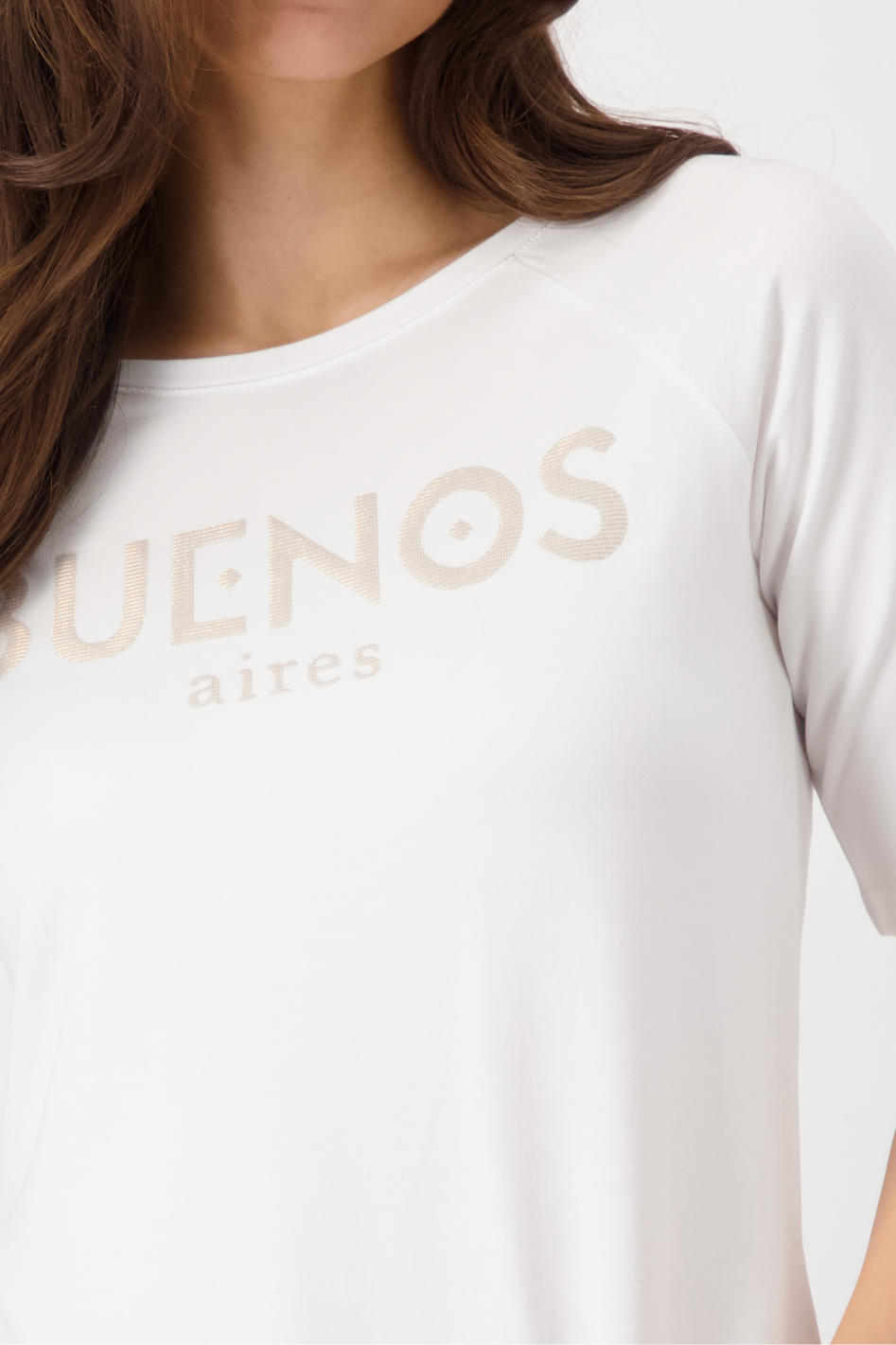 Monari T-Shirt with Glossy 'Buenos' Print in Cream 