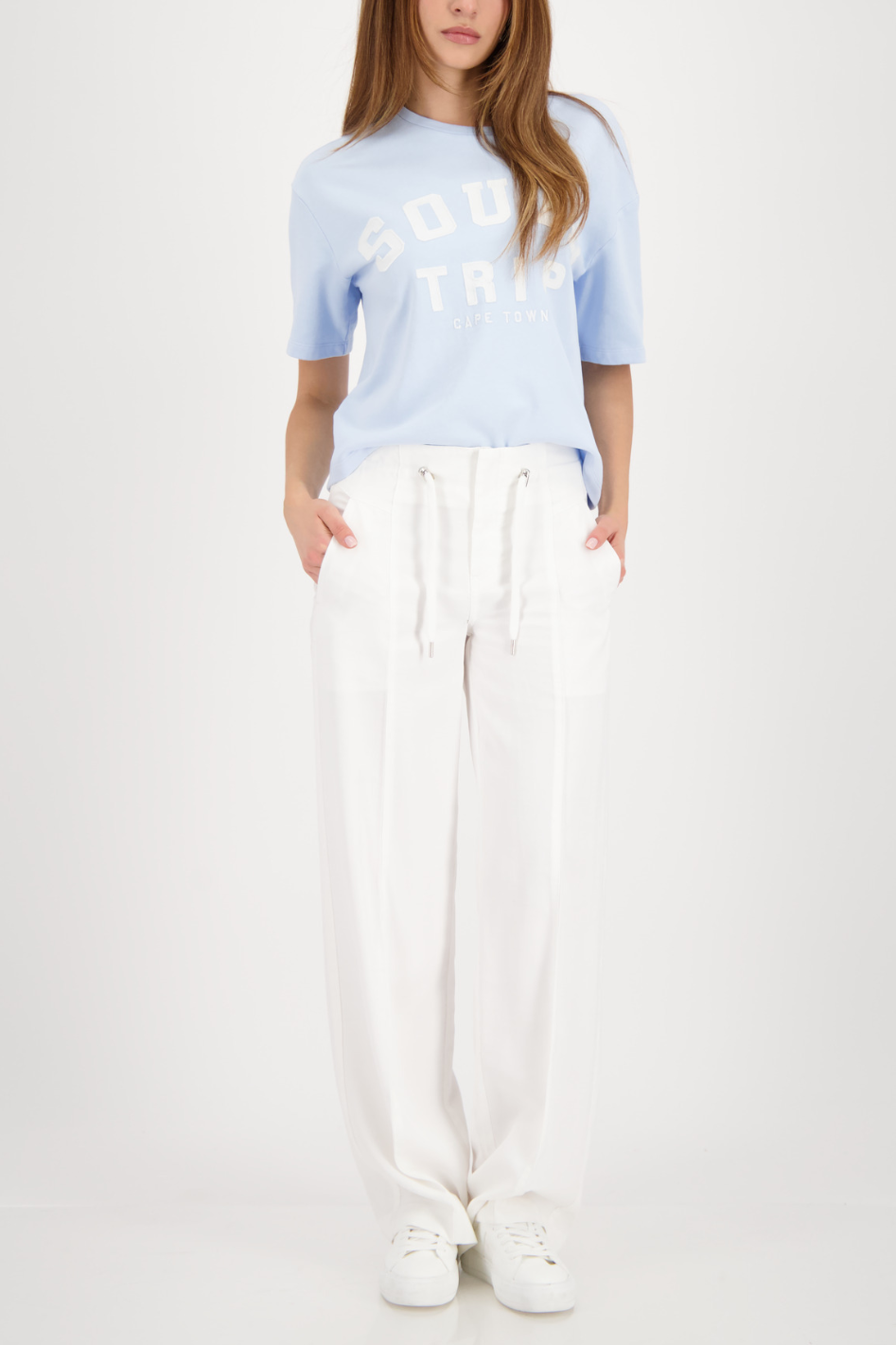 Monari Wide Leg Pant with Drawstring in Off White