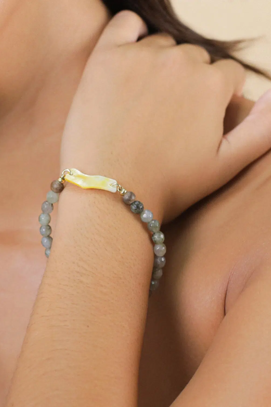 Nature Bijoux Eclipse Labradorite Stretch Bracelet