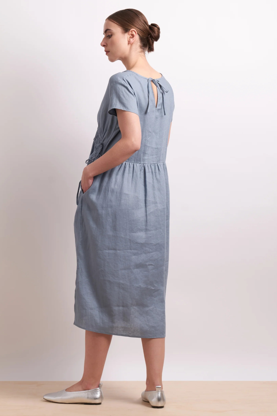 Neris Drawn In Dress in Dove