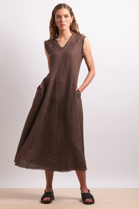 Neris On The Edge Dress | Cocoa | 2815