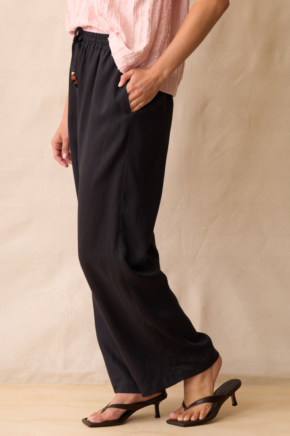 Neris Ramona Pant in Ombre Blue