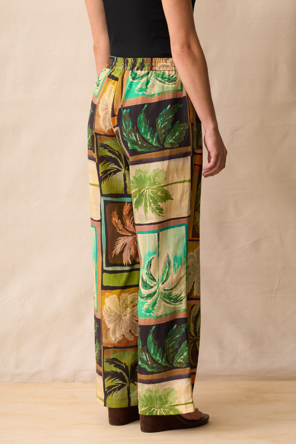 Neris Ramona Pant in Sunset Palms Print
