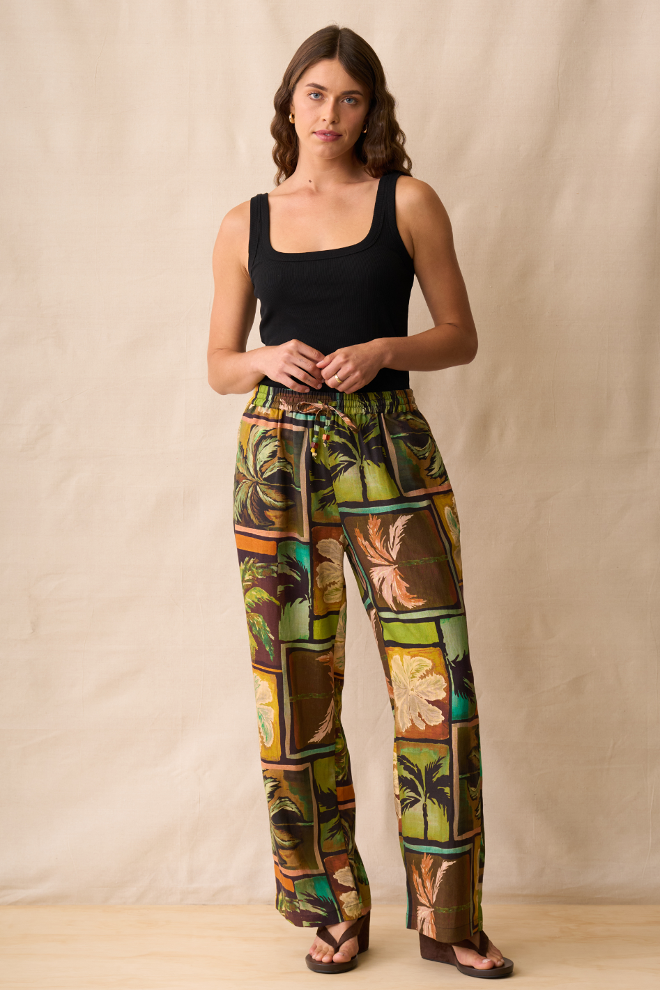 Neris Ramona Pant in Sunset Palms Print