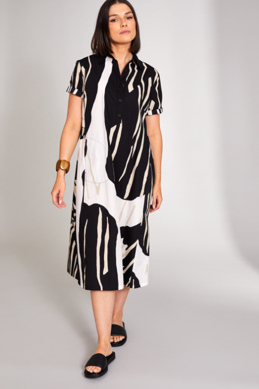 Peruzzi Abstract Print Shirt Dress | Black & White | S24101