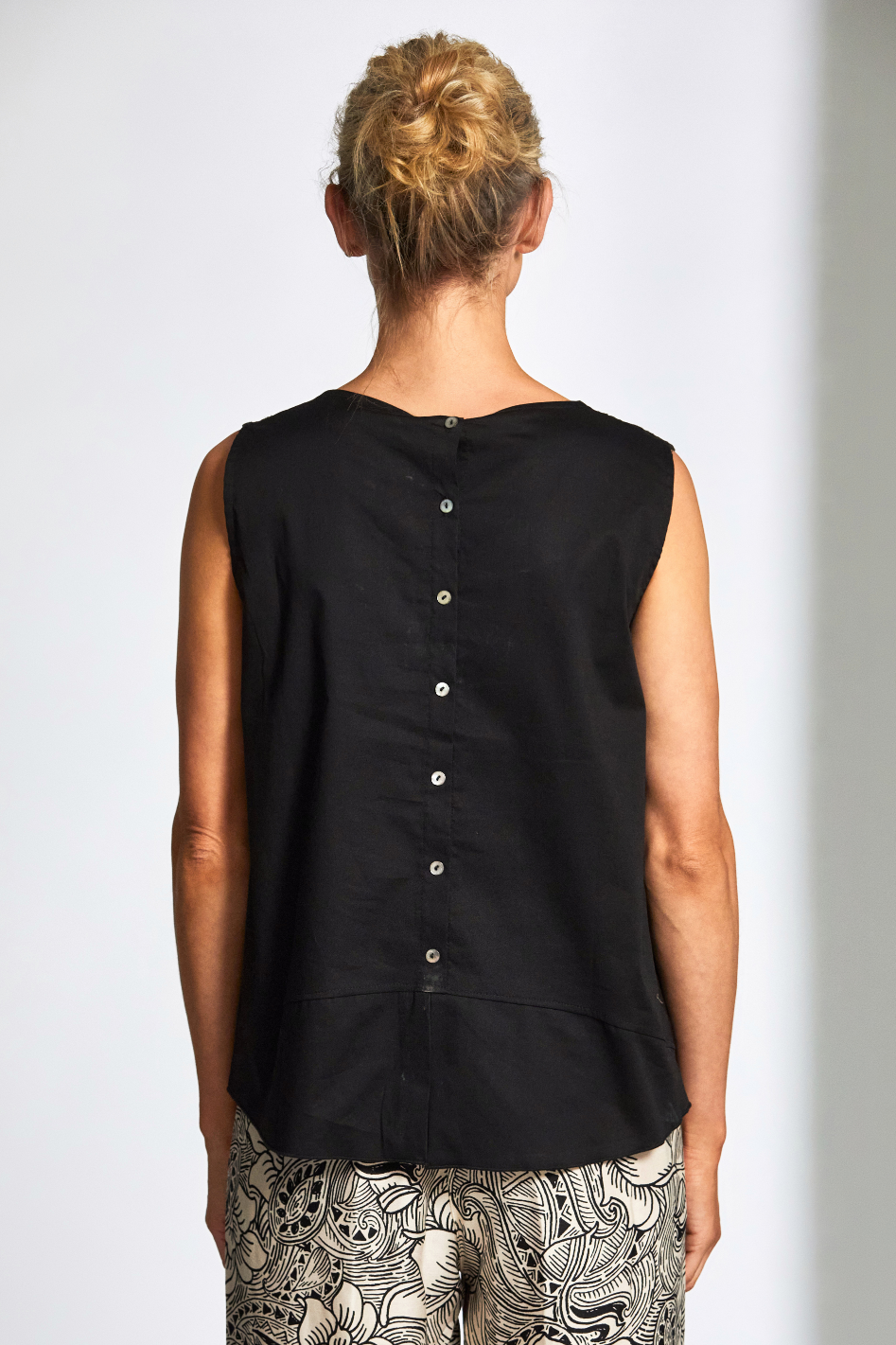 Peruzzi Broderie Top in Black