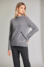 Load image into Gallery viewer, Peruzzi Contrast Seam Knit | Grey | W24178
