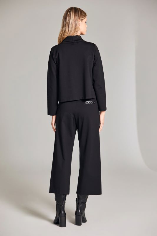Peruzzi Hammered Stud Detail Top |Black | W24104
