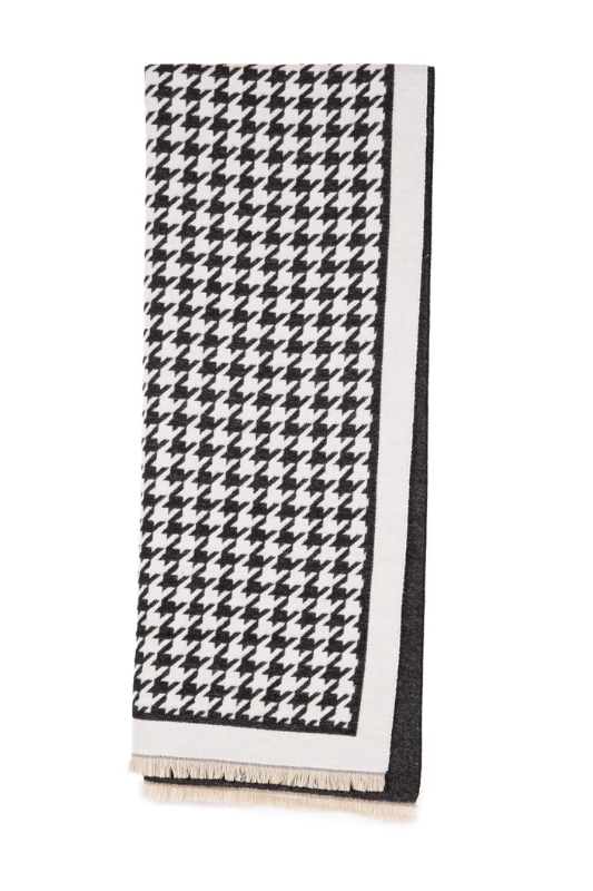 Peruzzi Herringbone Scarf | Black/Ecru | W24610