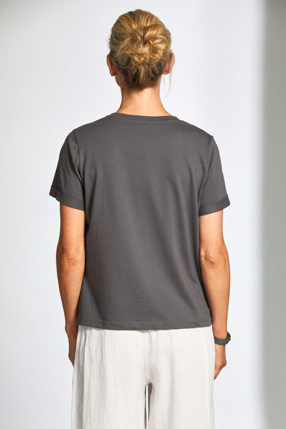 Peruzzi Metallic Print T-Shirt in Antra