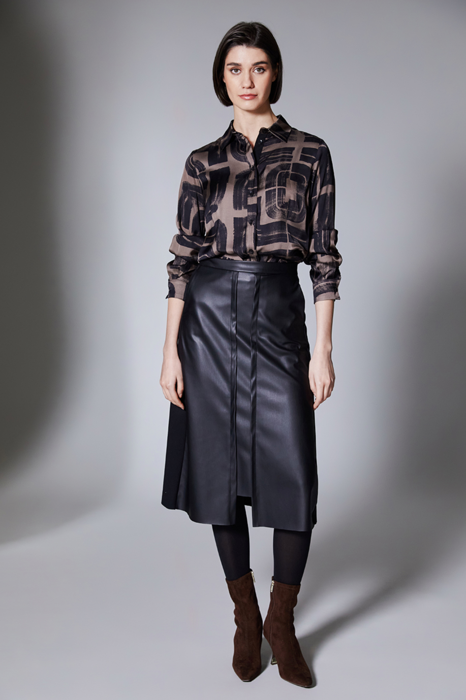 Peruzzi Pleather Front Skirt in Black