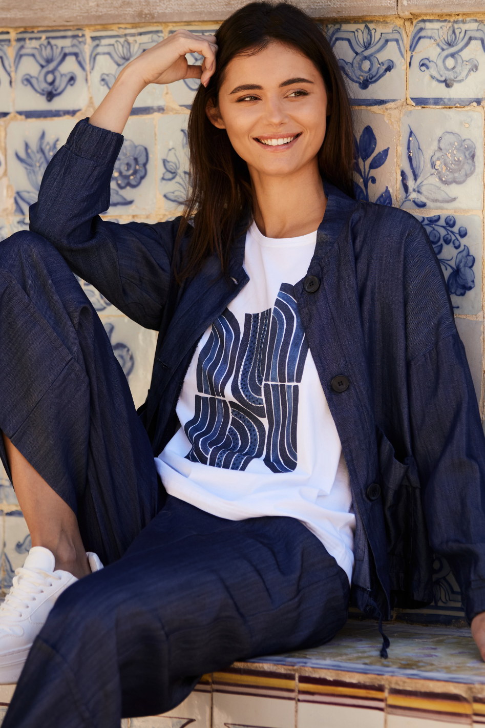 Peruzzi Quarter Circle Print T-Shirt