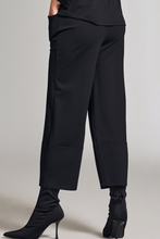 Load image into Gallery viewer, Peruzzi Slouch Trouser | Black | W24136L
