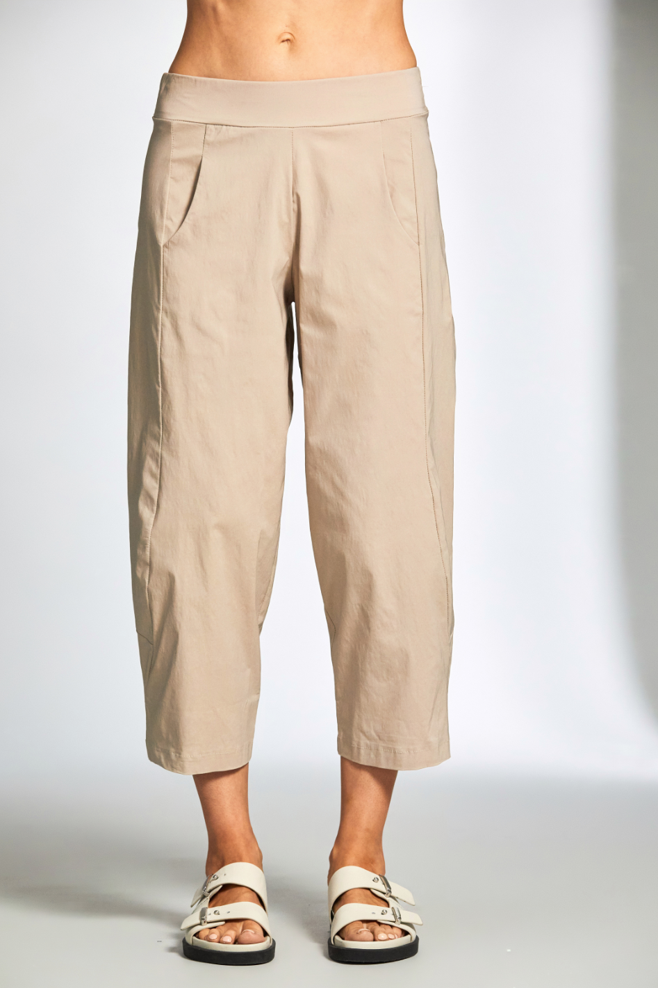 Peruzzi Slouch Trouser in Sand