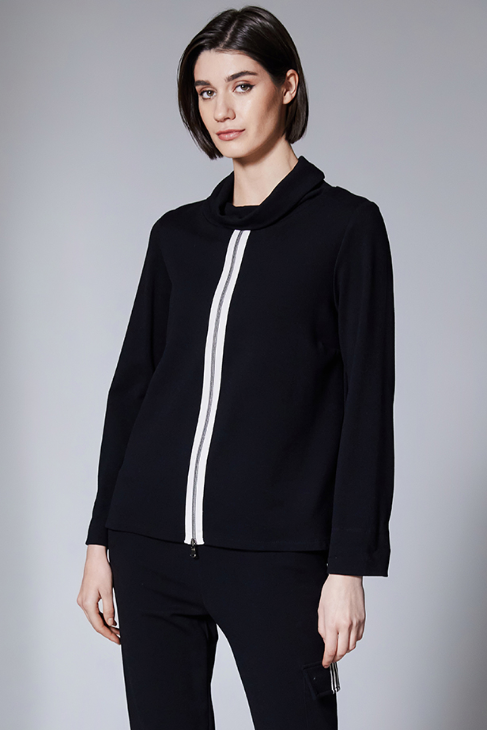 Peruzzi Zip Front Cowl Top 