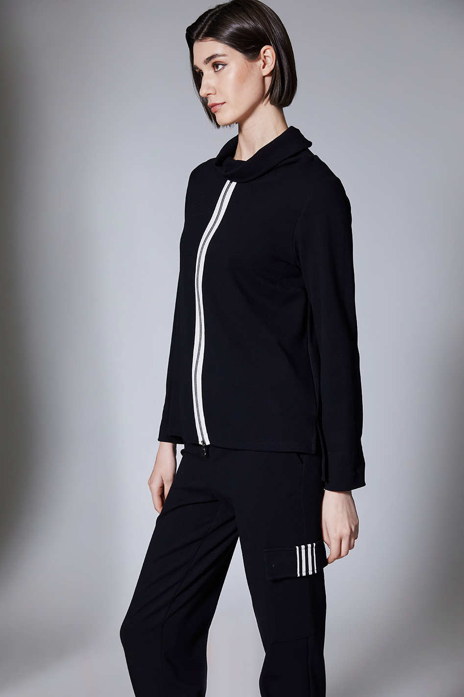 Peruzzi Zip Front Cowl Top 