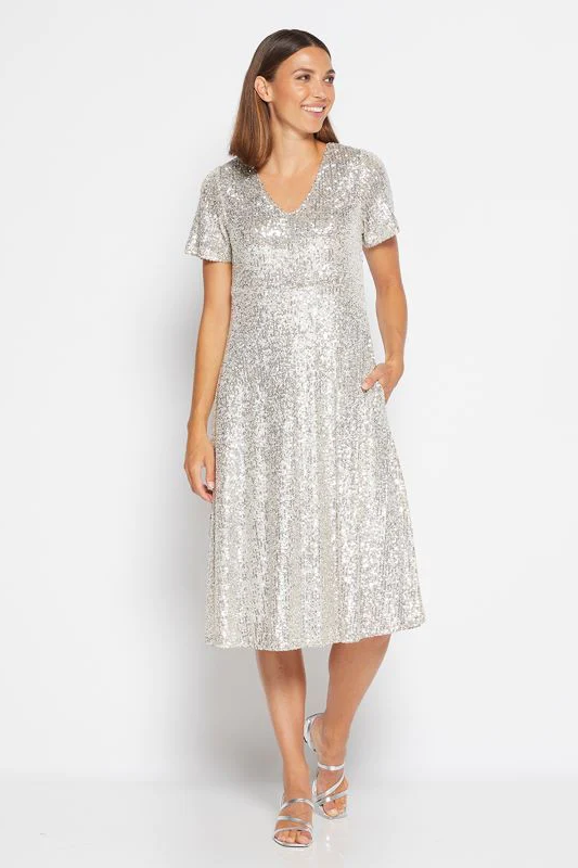 Philosophy Cocktail Sequin Dress in Champagne