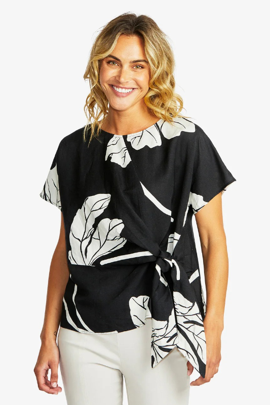 Ping Pong Atlas Knot Front Top | Black/Ivory
