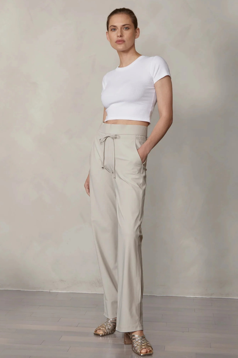Raffaello Rossi Candice Straight Hightech Pant | Chalk | 002057