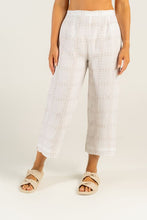 Load image into Gallery viewer, See Saw 7/8 Wide Leg Pant in White and Stone Check
