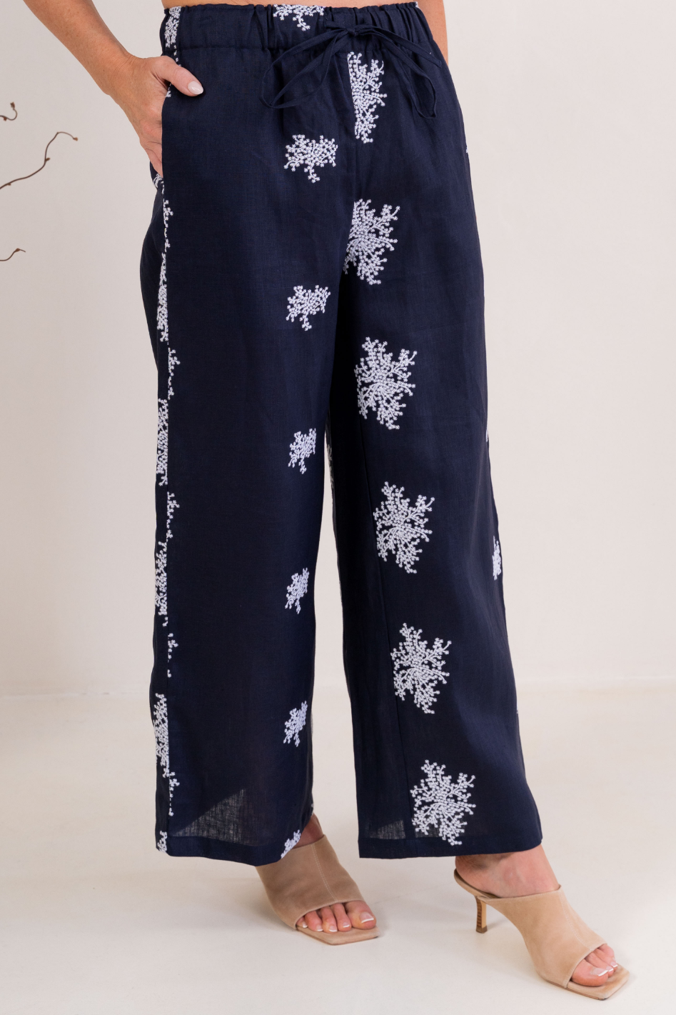 See Saw 7/8 Drawstring Pant in Navy and White Blossom Print