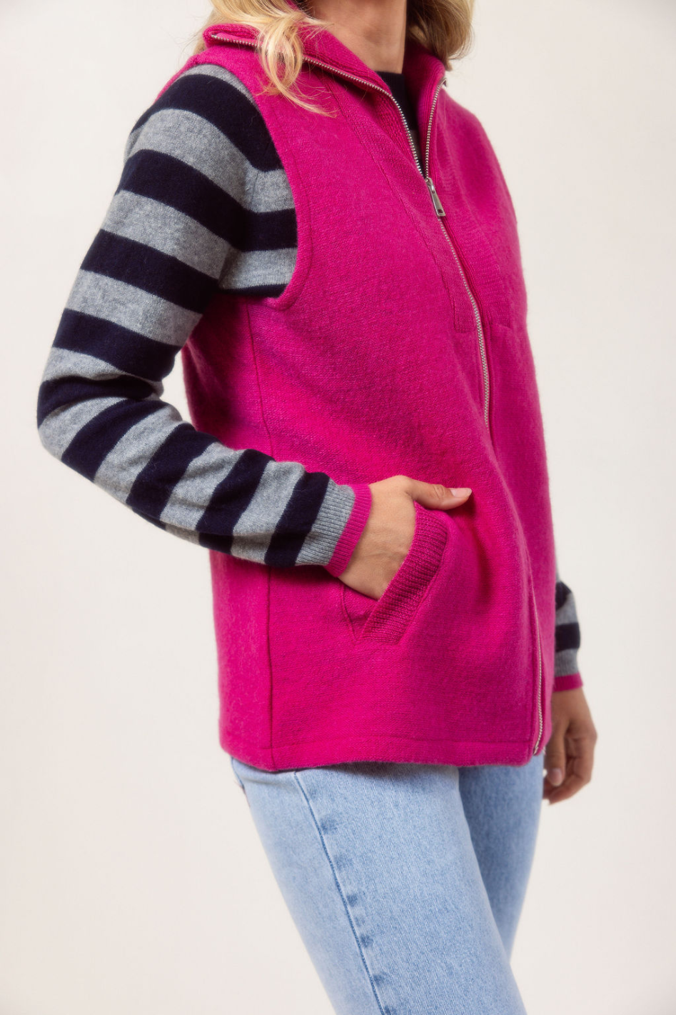 See Saw Boiled Wool Rib Collar Zip Vest in Pink