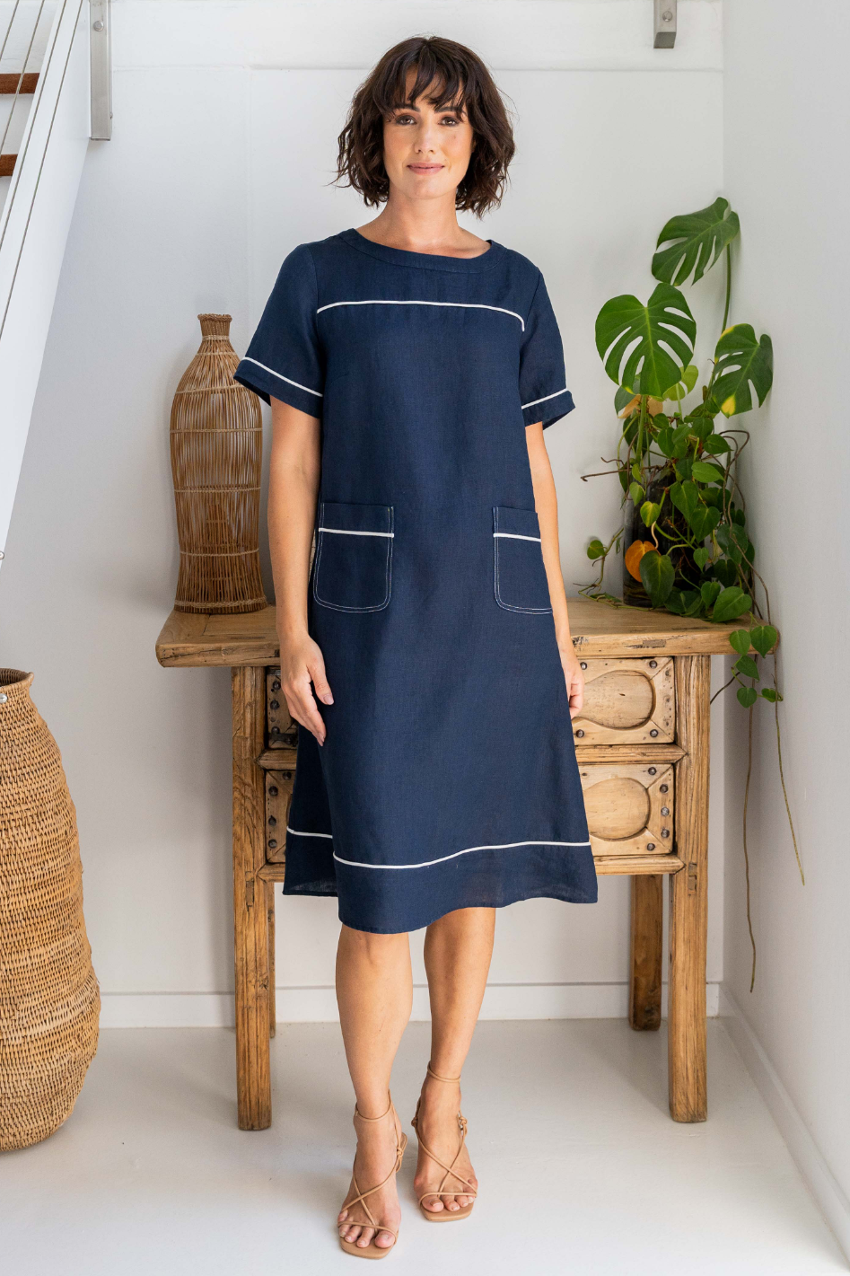 See Saw Linen A-Line Trim Stitch Detail Dress in Navy/White