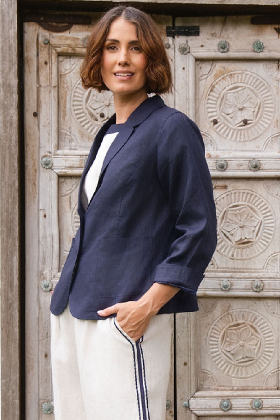 See Saw Linen Blazer in Navy
