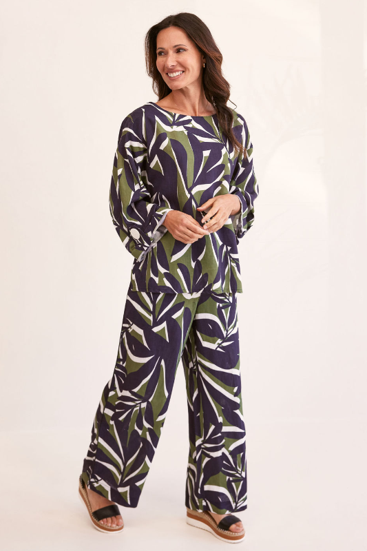 See Saw Linen Blend Wide Leg Pant | Navy/Khaki Leaf