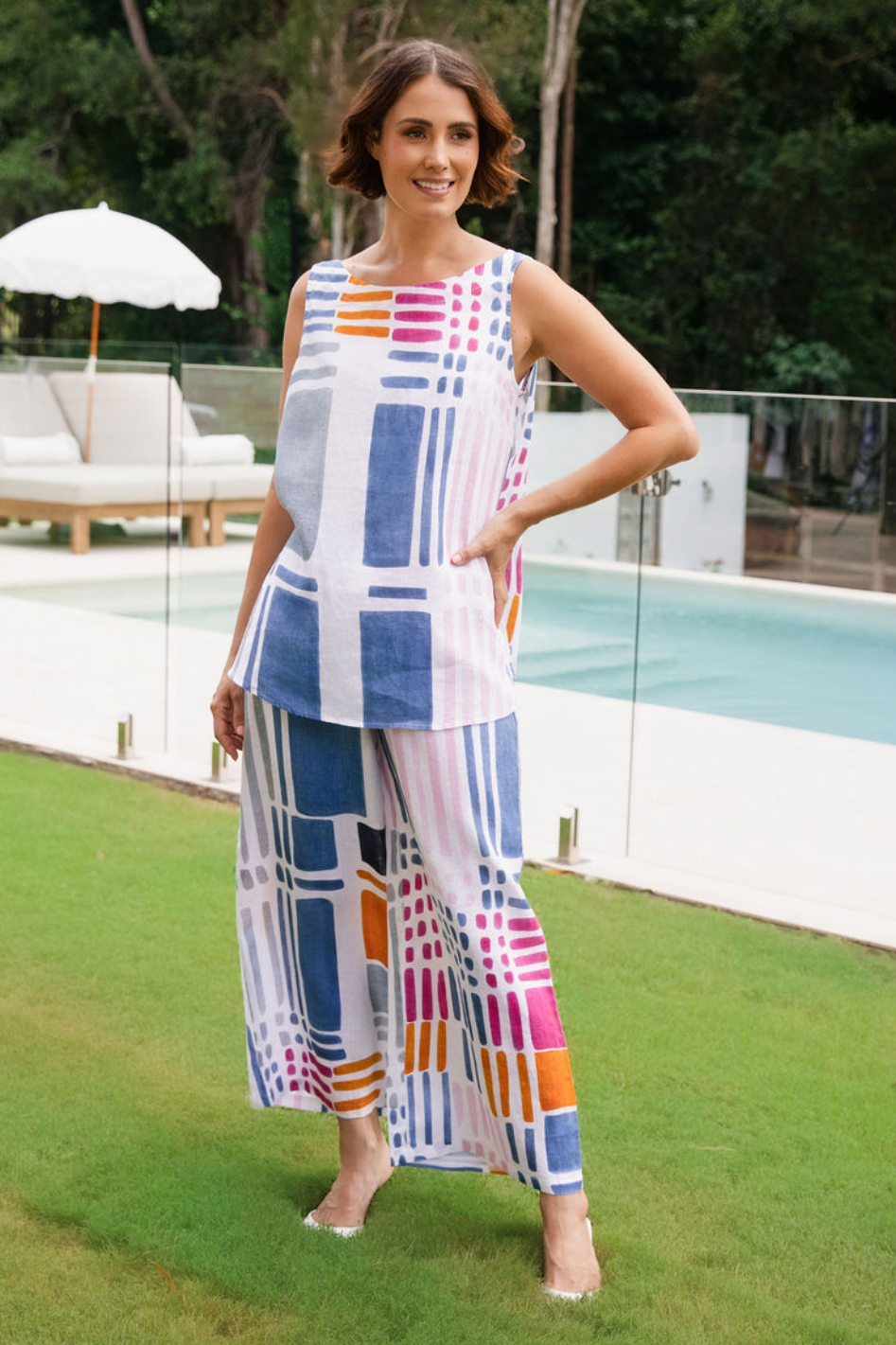 See Saw Linen Palazzo Pant Gallery Print