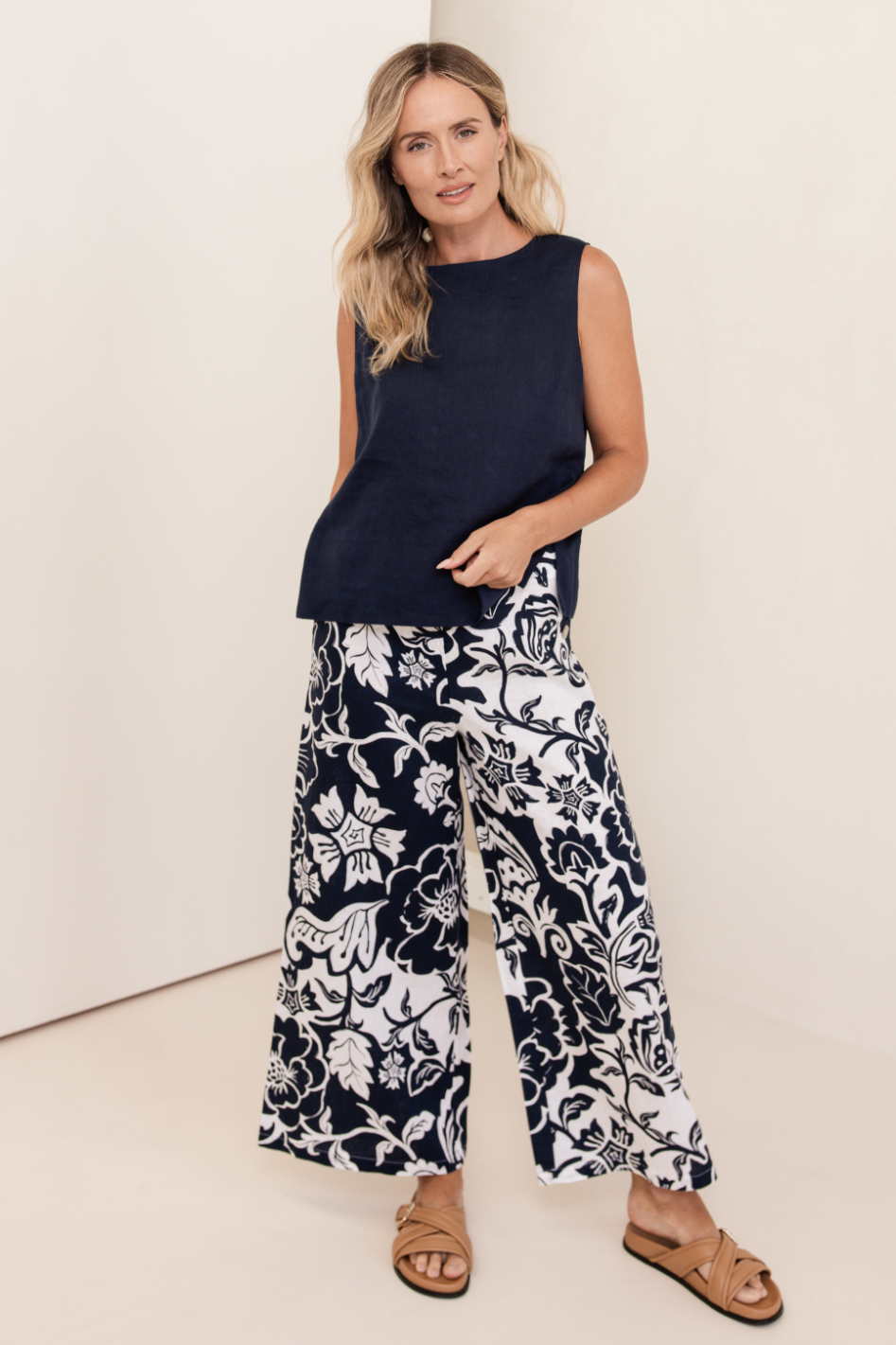 See Saw Linen Palazzo Pant in Vine Navy Print
