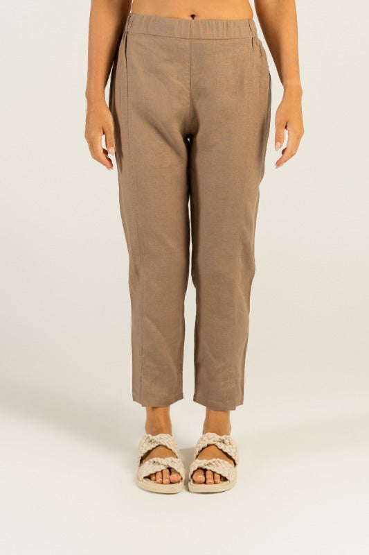 Seam Detail Split Front Tapered Pants