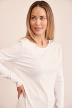 Load image into Gallery viewer, See Saw Long Sleeve Ribbed Top | White
