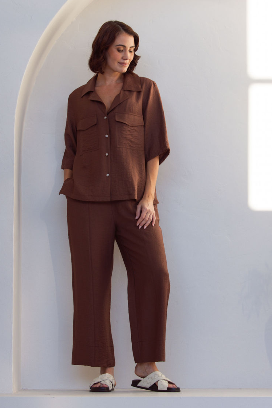 See Saw Short Sleeve 2 Pocket Shirt in Coffee