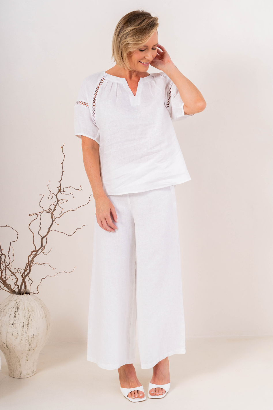 See Saw Short Sleeve Linen Lace Trim Top in White