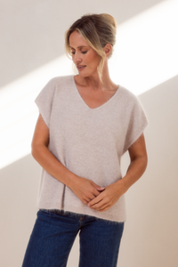 See Saw V Neck Boxy Vest | Oatmeal | 734O