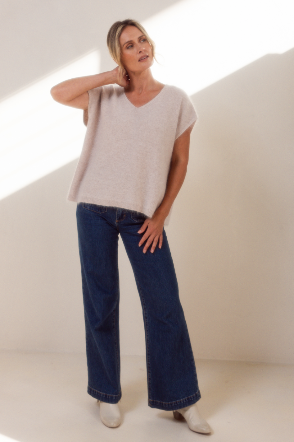 See Saw V Neck Boxy Vest in Oatmeal