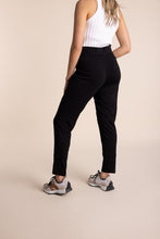 Load image into Gallery viewer, Two T&#39;s Ponti Panel Pant in Black
