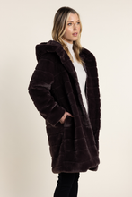 Load image into Gallery viewer, Two T&#39;s Hooded Fur Coat in Coco

