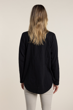 Load image into Gallery viewer, Two T&#39;s Long Sleeve V Neck Tee in Black
