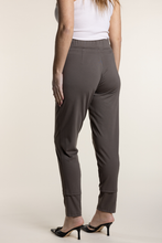 Load image into Gallery viewer, Two T&#39;s Ponte Panelled Legging in Clove
