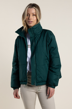 Load image into Gallery viewer, Two T&#39;s Short Puffer with Hood in Forest Green
